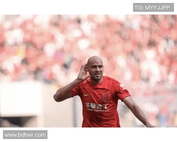 费利佩精彩进球助力成都蓉城赢得关键胜利展现球队强大实力 费利佩精彩进球助力成都蓉城赢得关键胜利展现球队强大实力