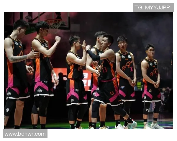 大卫-詹姆斯在CBA全明星赛中独揽MVP，技压群雄